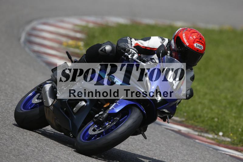 /Archiv-2024/29 12.06.2024 MOTO.CH Track Day ADR/Gruppe gelb/04